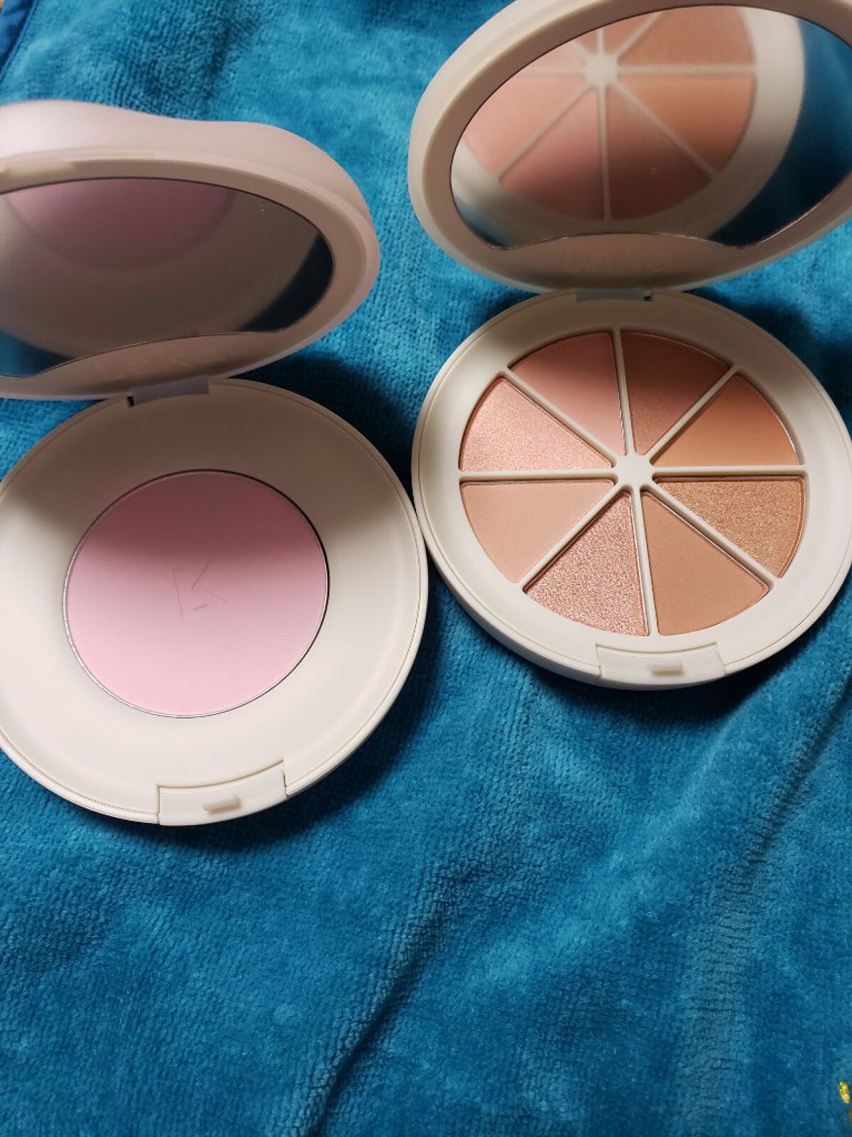 New Level Eyeshadow Palette/Laka/アイシャドウパレットを使ったクチコミ（1枚目）