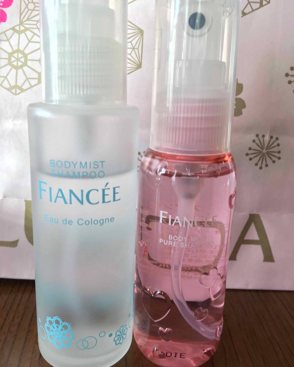 ボディミスト ピュアシャンプーの香り 限定ボトル/フィアンセ/香水(レディース)を使ったクチコミ（2枚目）