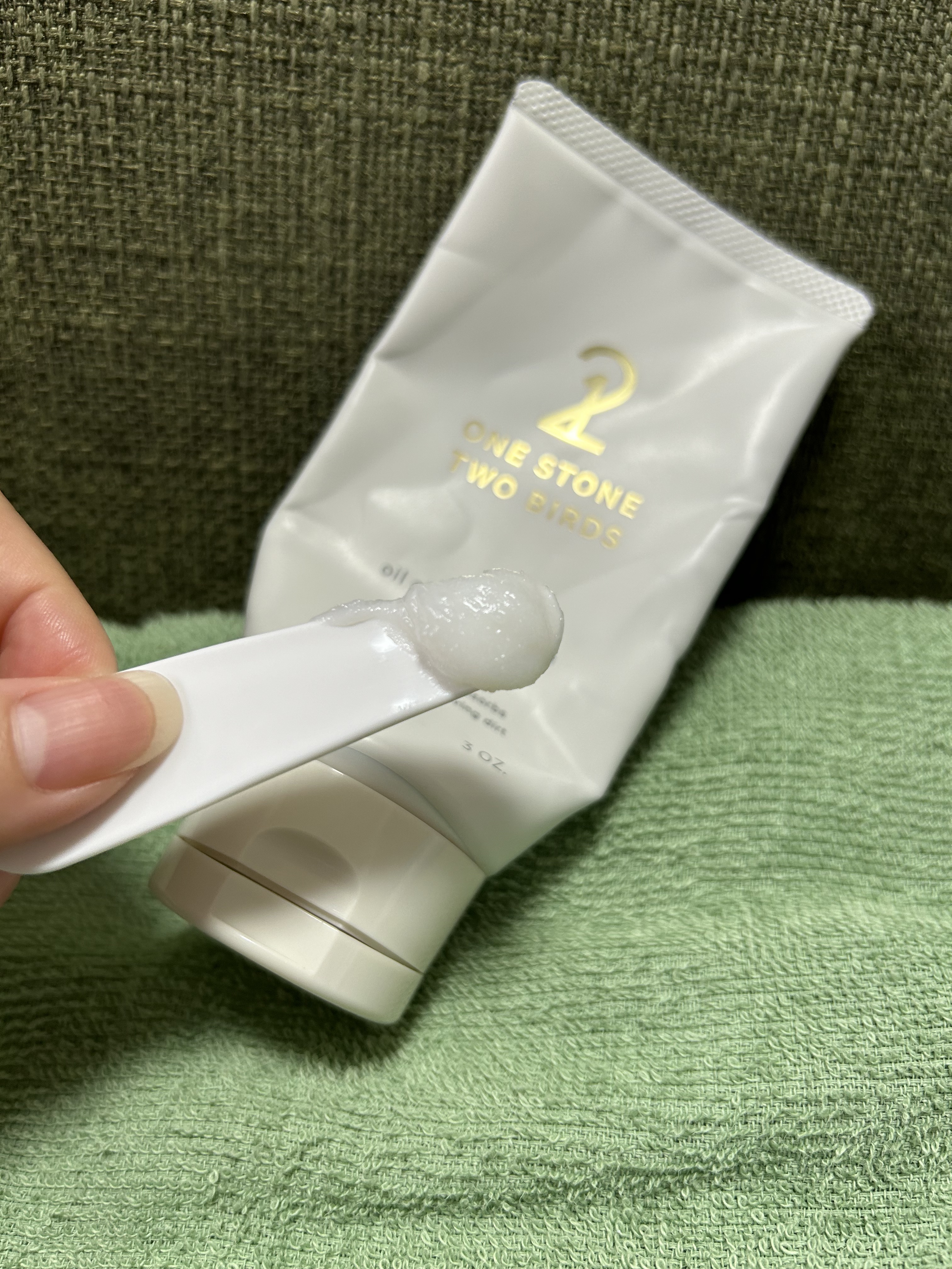 オイルクレンジングバーム ホワイトプレミアム/ONE STONE TWO BIRDS/クレンジングバームを使ったクチコミ（2枚目）