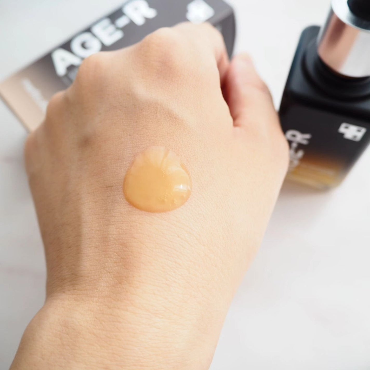 グルタチオングロウアンプル/MEDICUBE/美容液を使ったクチコミ(4枚目)