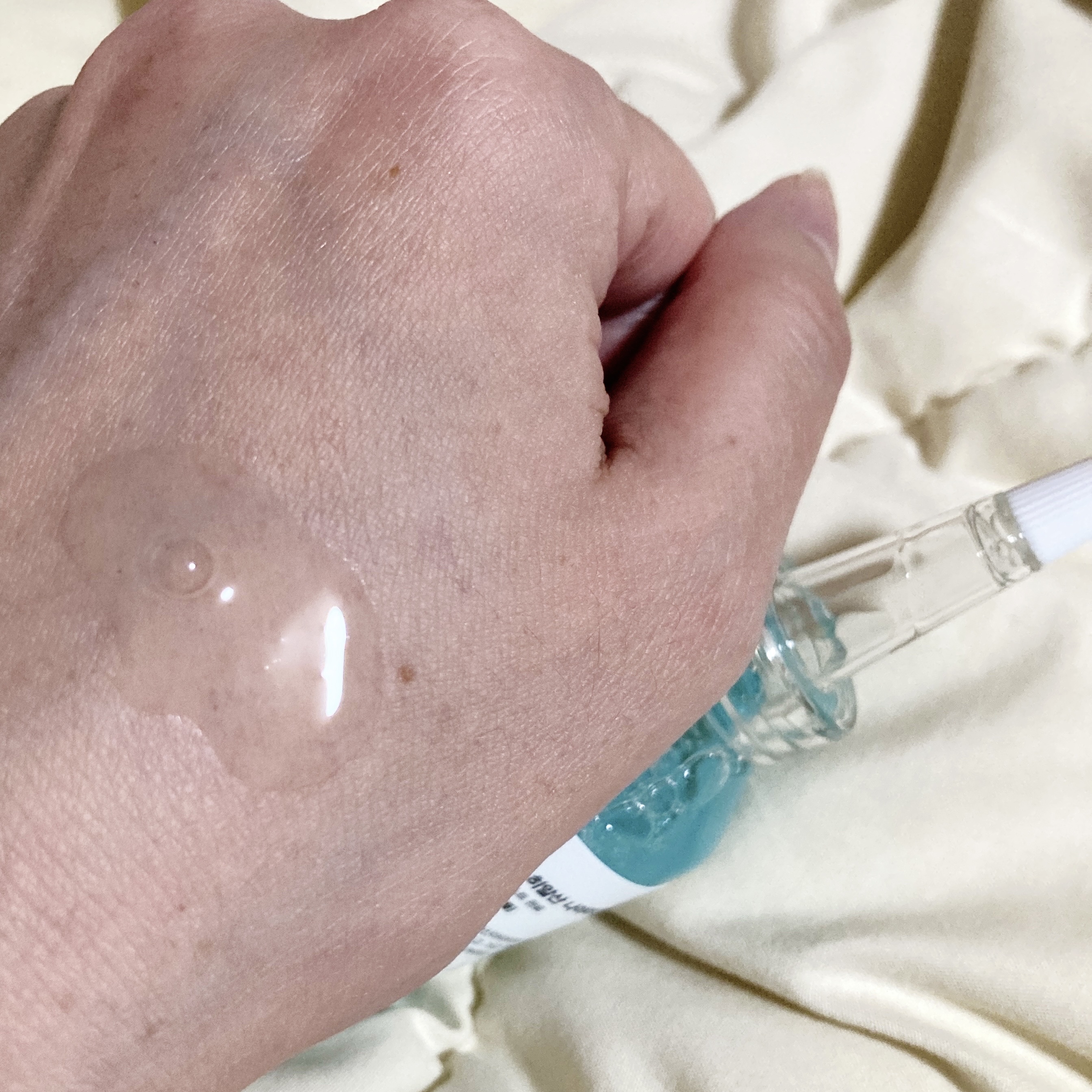 ヒアルサン ナイアシン5.0アンプル/ISCHIA/美容液を使ったクチコミ（2枚目）