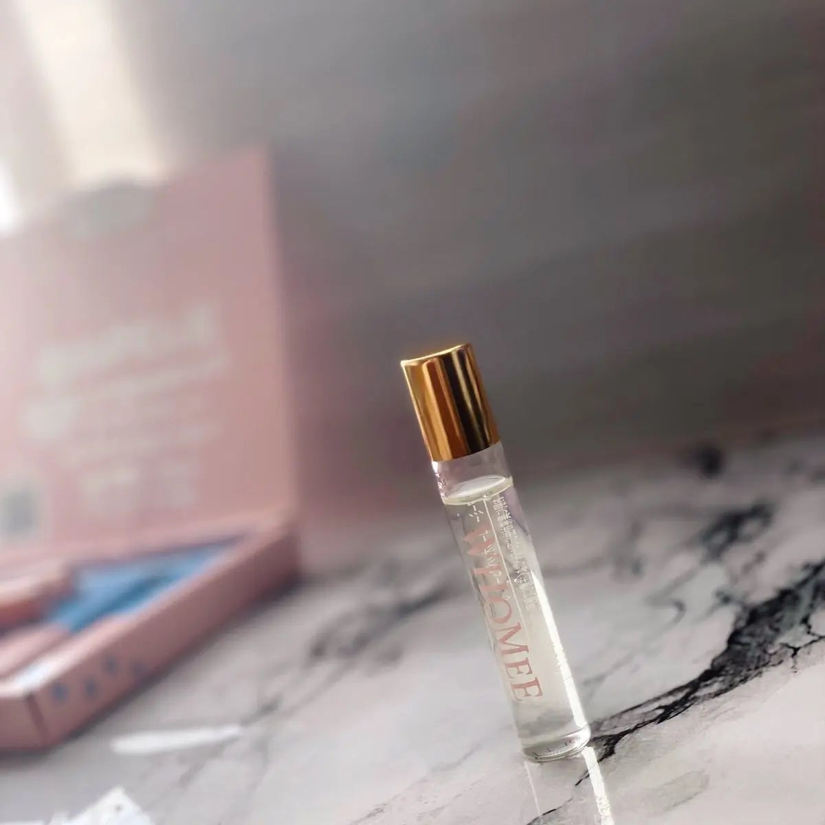 ばらしらたま on LIPS 「WHOMEEの日にゴールド会員特典今年もいただきました🙌🎁眉マ..」(4枚目)