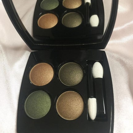 レ キャトル オンブル/CHANEL/アイシャドウパレットを使ったクチコミ(4枚目)