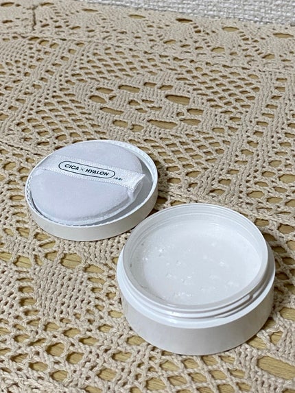 CICA ノーセバム マイルドパウダー/VT/ルースパウダーを使ったクチコミ(4枚目)