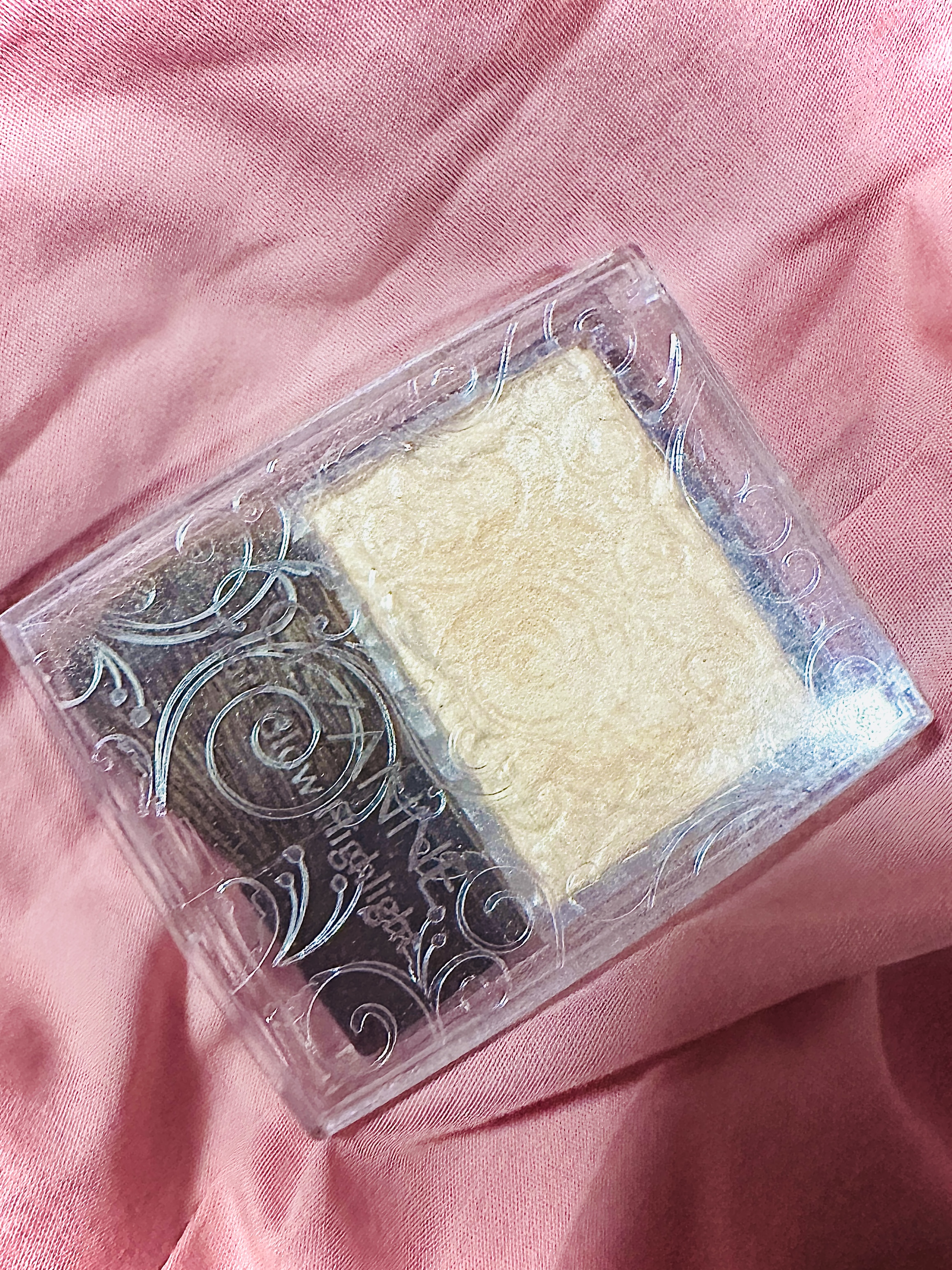 パールグロウハイライト/CEZANNE/パウダーハイライトを使ったクチコミ（1枚目）