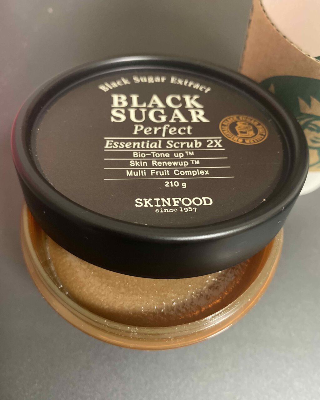 ブラックシュガー パーフェクト エッセンシャル スクラブ2X/SKINFOOD/洗い流すパック・マスクを使ったクチコミ（2枚目）