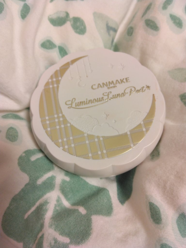 マシュマロフィニッシュパウダー　～Abloom～/キャンメイク/プレストパウダーを使ったクチコミ（1枚目）