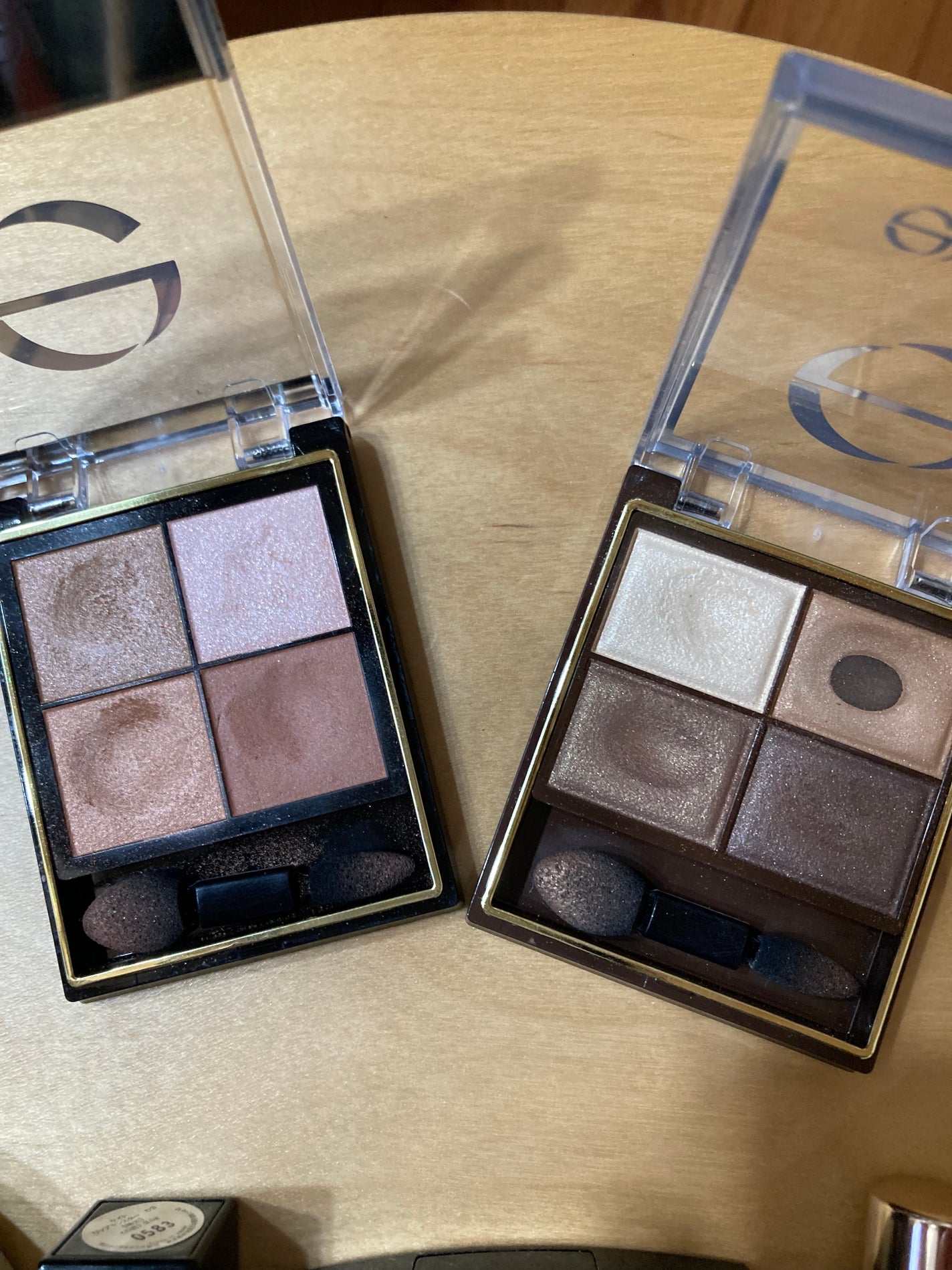 スキニーリッチシャドウ/excel/アイシャドウパレットを使ったクチコミ(2枚目)