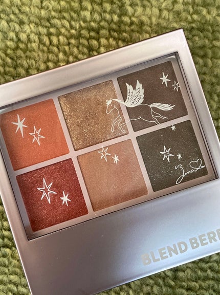 オーラクリエイション/BLEND BERRY/アイシャドウパレットを使ったクチコミ(2枚目)