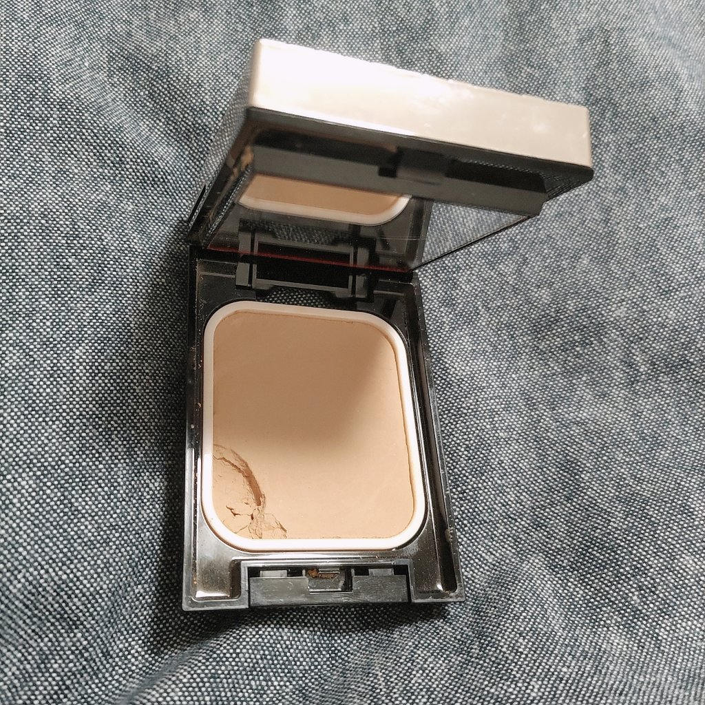 ドラマティックパウダリー EX オークル00/マキアージュ/パウダーファンデーションを使ったクチコミ（1枚目）