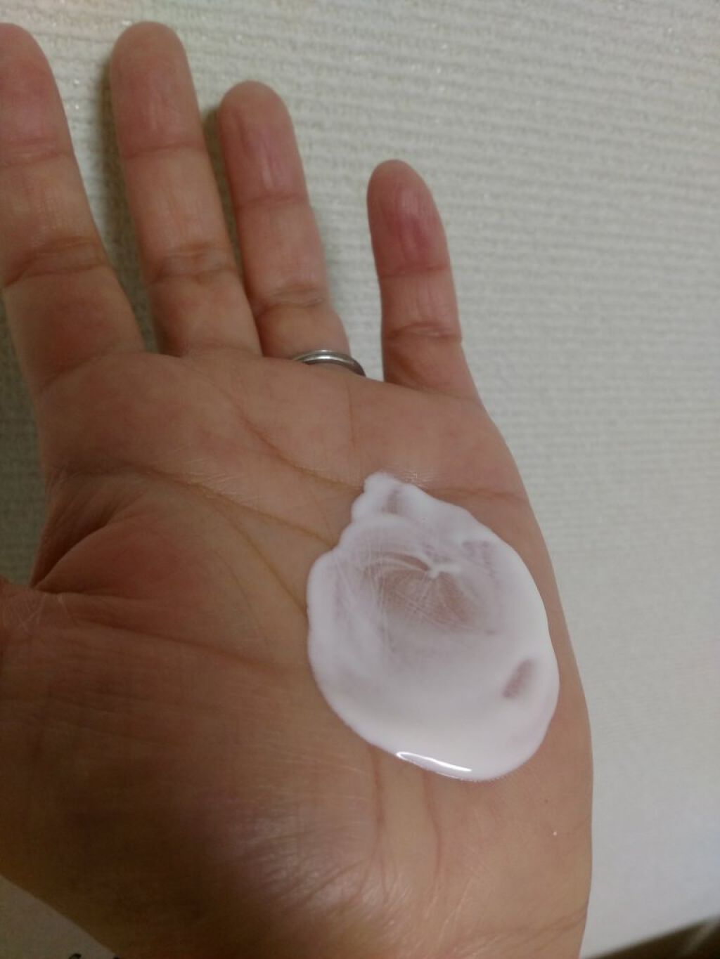 ビオレUV マイルドケアミルク SPF30/ビオレ/日焼け止めミルクを使ったクチコミ(4枚目)