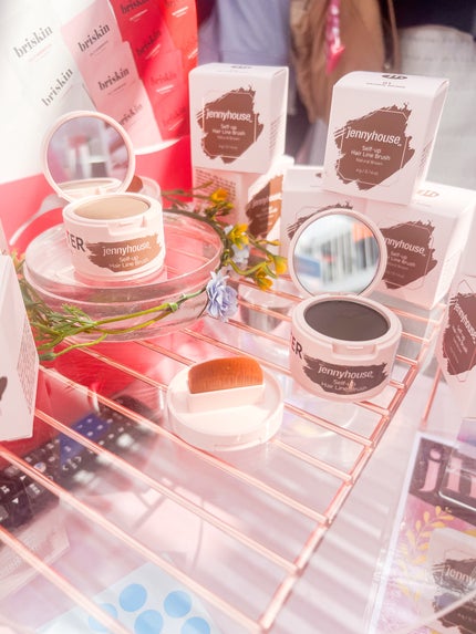 mami_beautycosme on LIPS 「Self-UpHairlineBrushヘアラインシャドー.ヘ..」(1枚目)