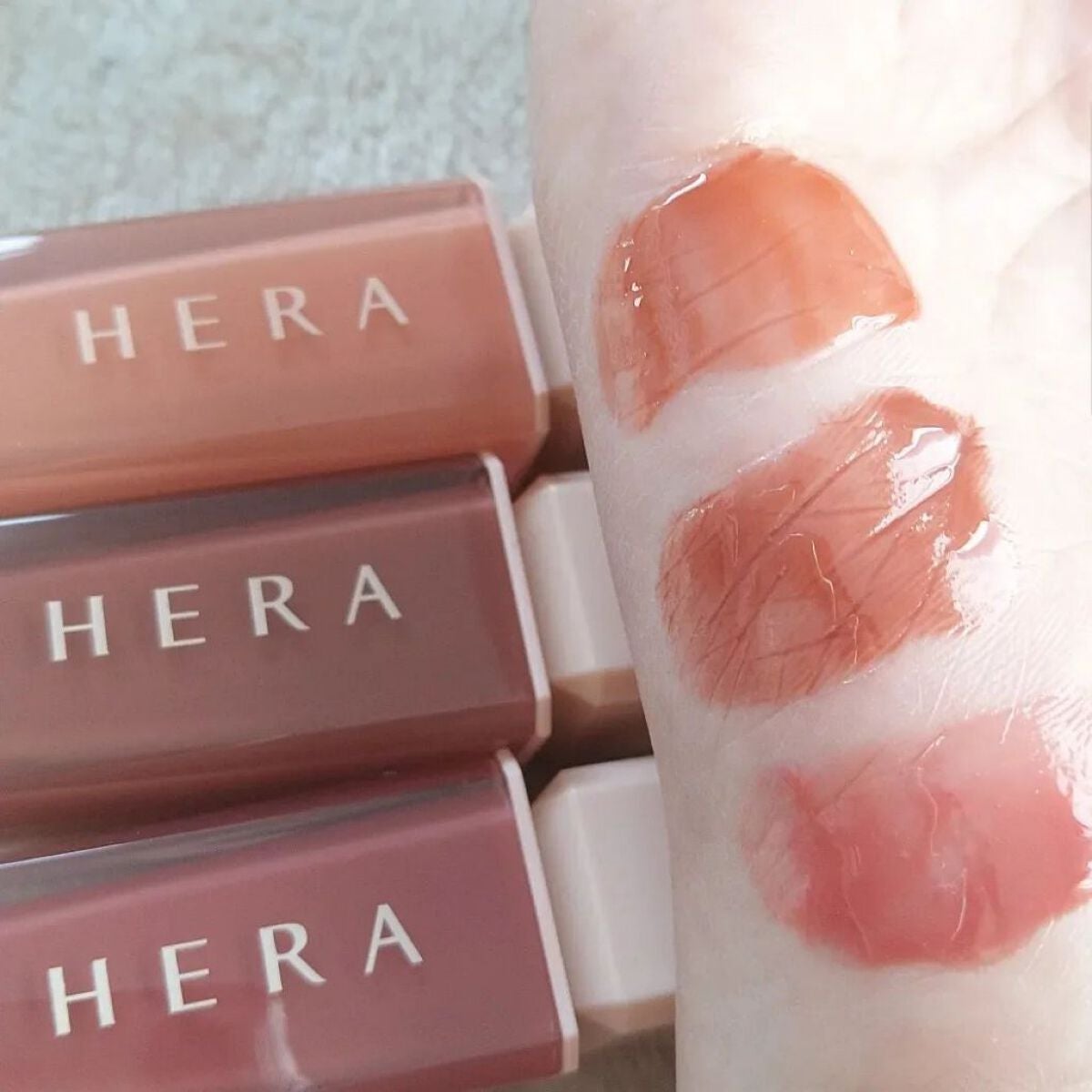 センシュアルスパイシーヌードグロス/HERA/リップグロスを使ったクチコミ(5枚目)