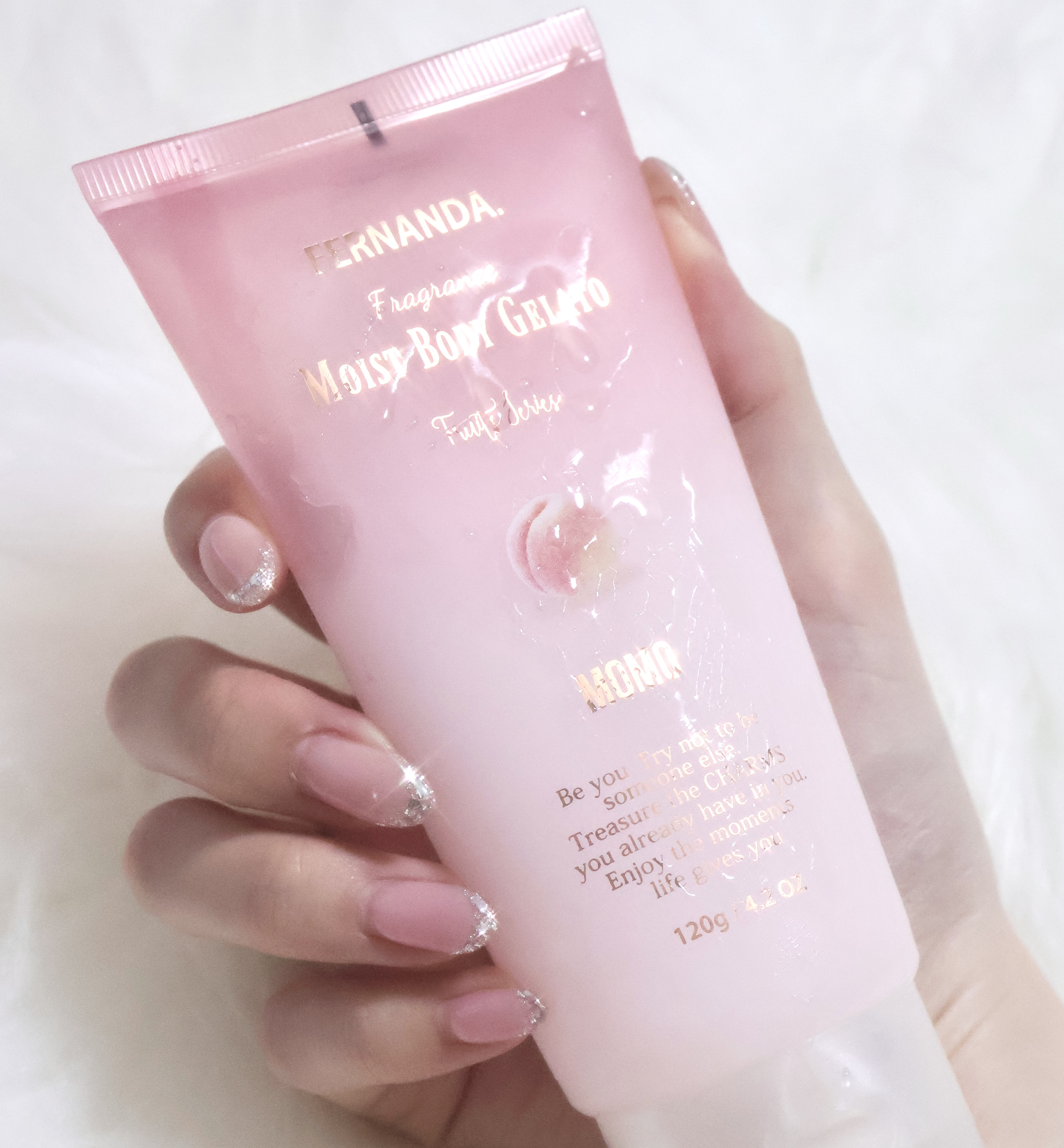 モイストボディジェラート モモ/フェルナンダ/ボディクリームを使ったクチコミ（1枚目）