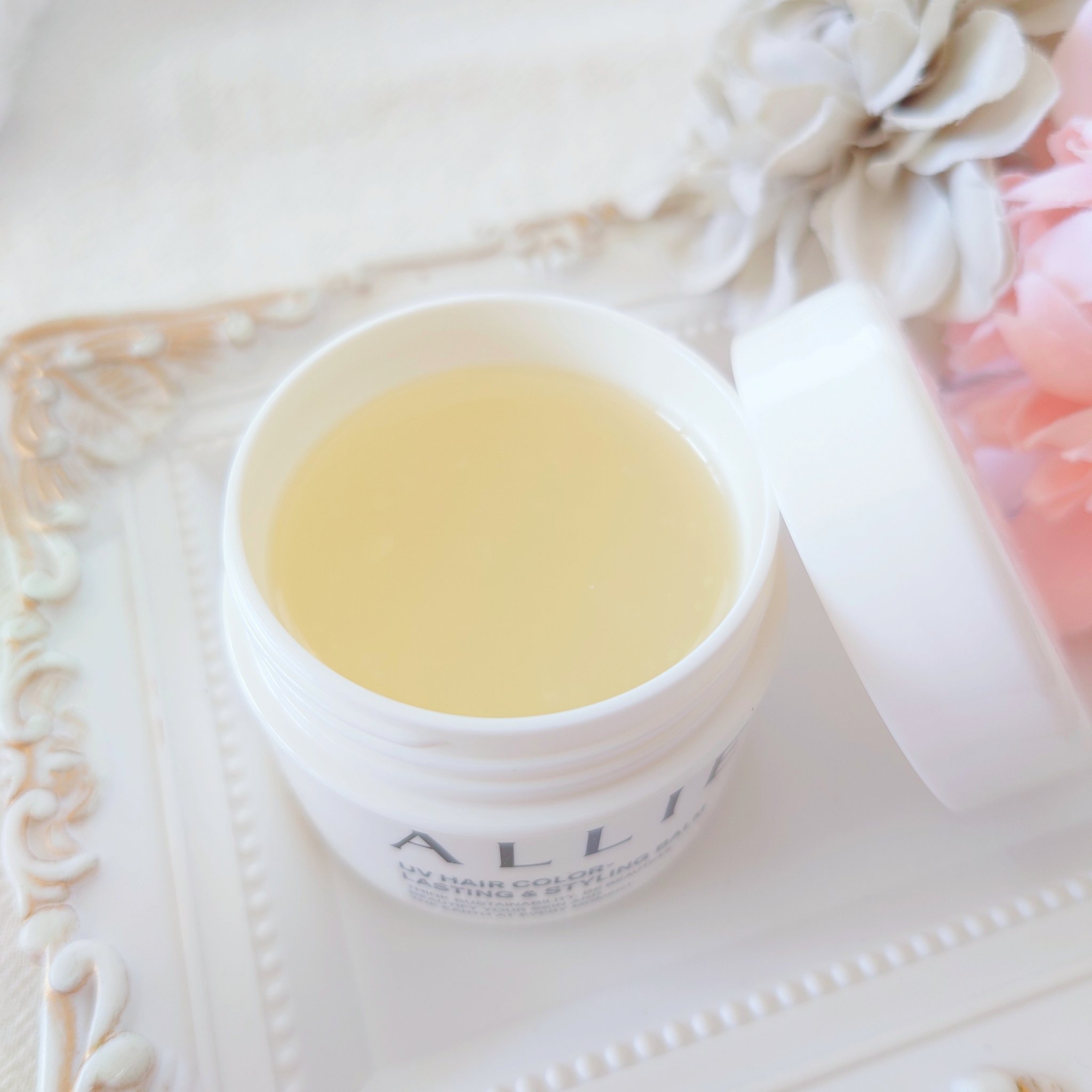 アリィー クロノビューティ UV ヘアカラーラスティング＆スタイリング バーム/アリィー/ヘアバームを使ったクチコミ（3枚目）