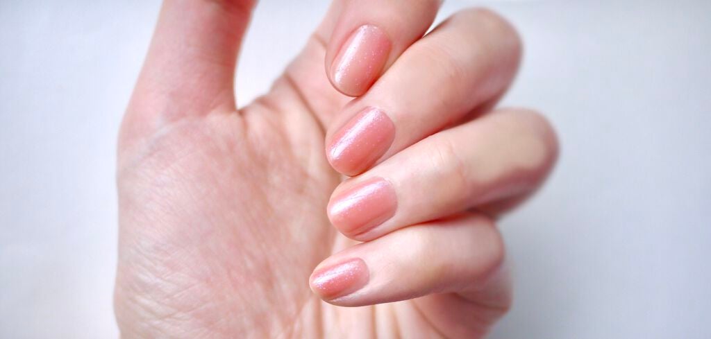 ネイルファンデーション/パラドゥ/マニキュアを使ったクチコミ(3枚目)