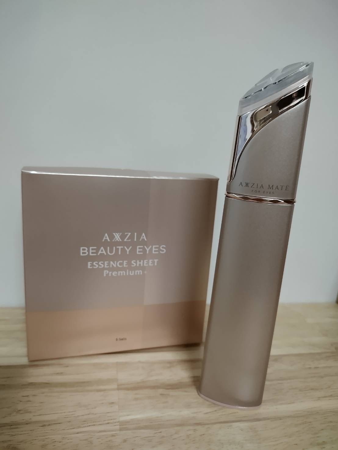 アクシージア メイト フォーアイズ/AXXZIA/美顔器・マッサージを使ったクチコミ(1枚目)