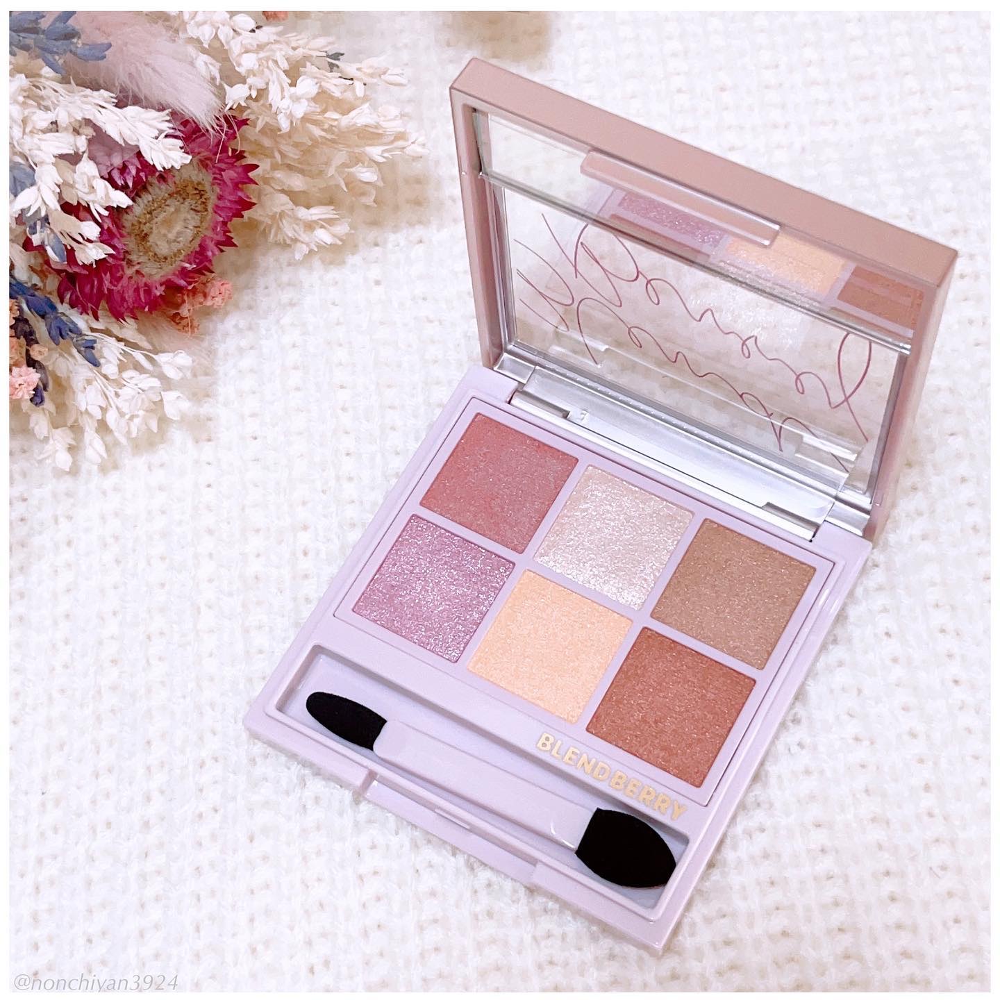 オーラクリエイション 107 フィグ＆スキンモーヴ(限定カラー)/BLEND BERRY/アイシャドウパレットを使ったクチコミ（1枚目）