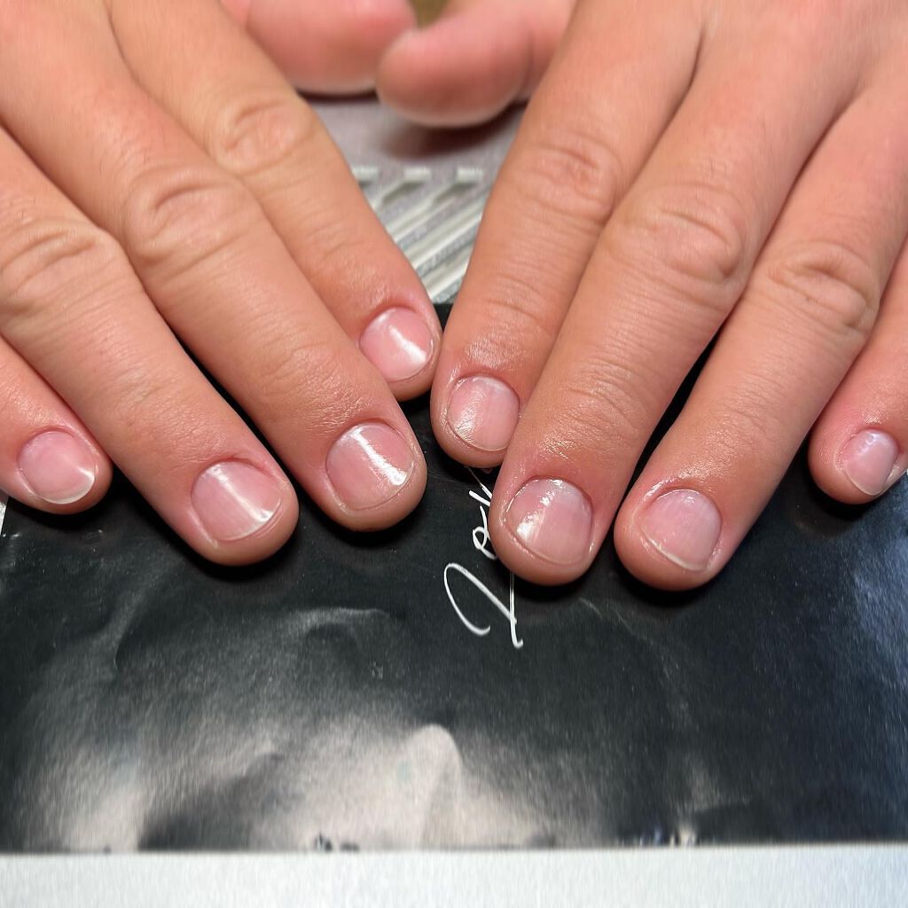 cst on LIPS 「#メンズネイル#メンズケア💅#ネイル好きな人と繋がりたい#美容..」(1枚目)