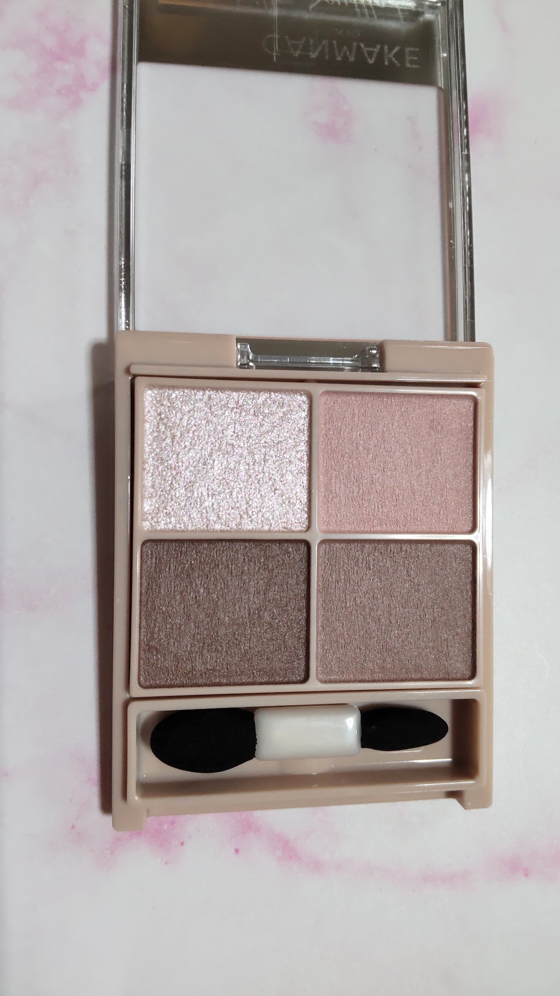 シルキースフレアイズ（マットタイプ）/キャンメイク/アイシャドウパレットを使ったクチコミ（2枚目）