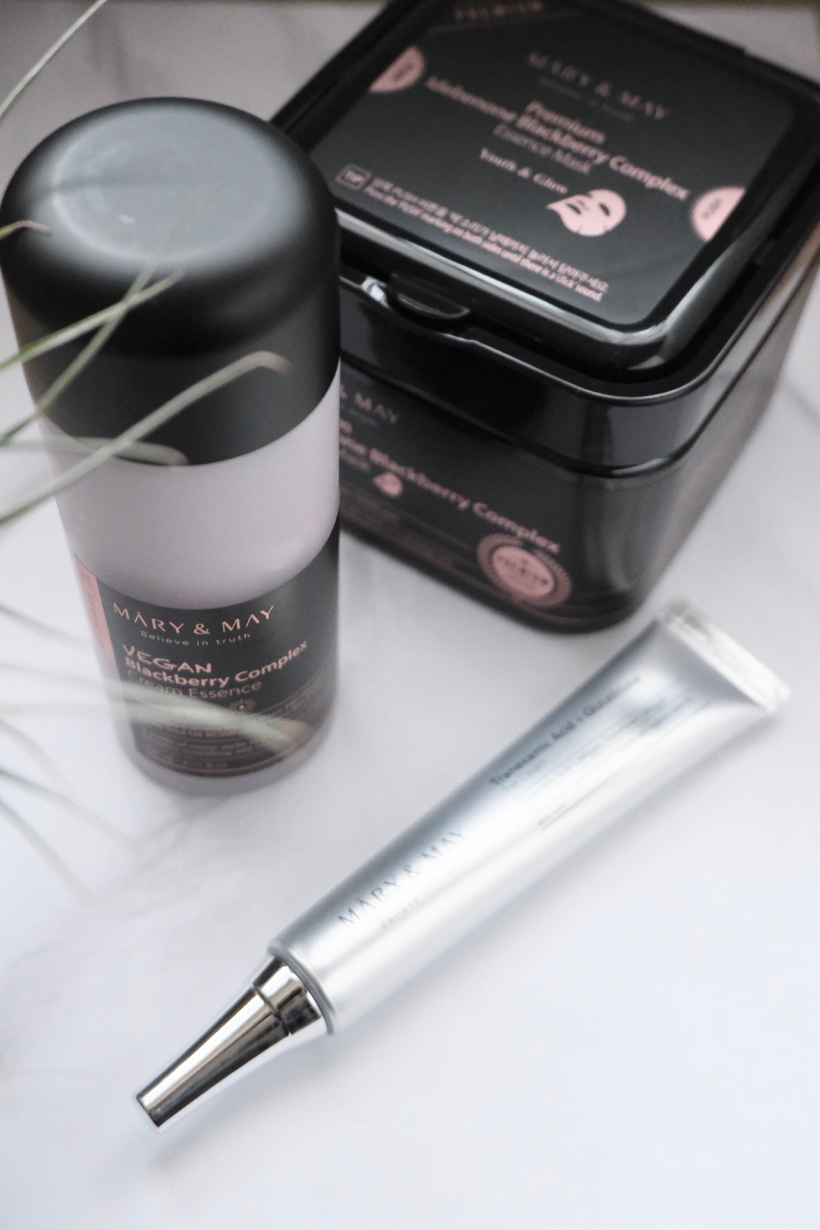 プレミアムイデベノンブラックベリーコンプレックスアンプルマスク/MARY&MAY/シートマスク・パックを使ったクチコミ(1枚目)