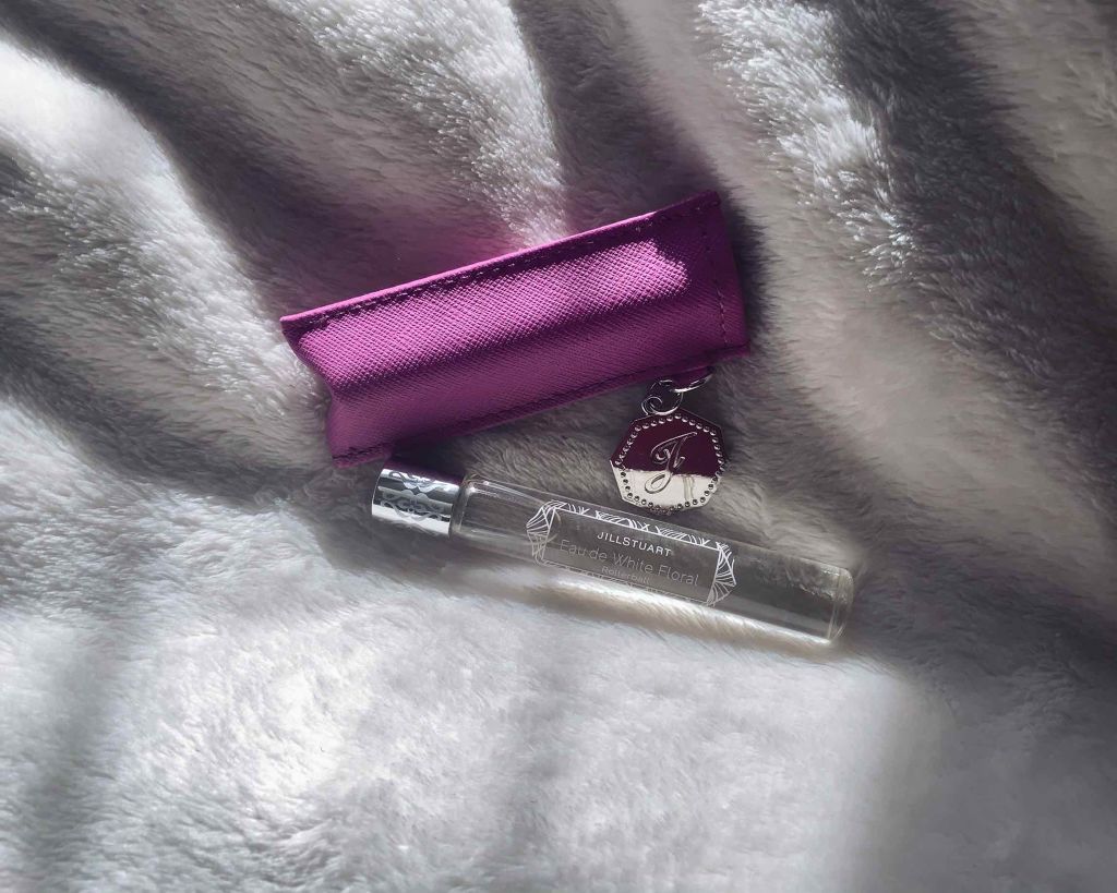 ジルスチュアート オード ホワイトフローラル/JILL STUART/香水(レディース)を使ったクチコミ(2枚目)