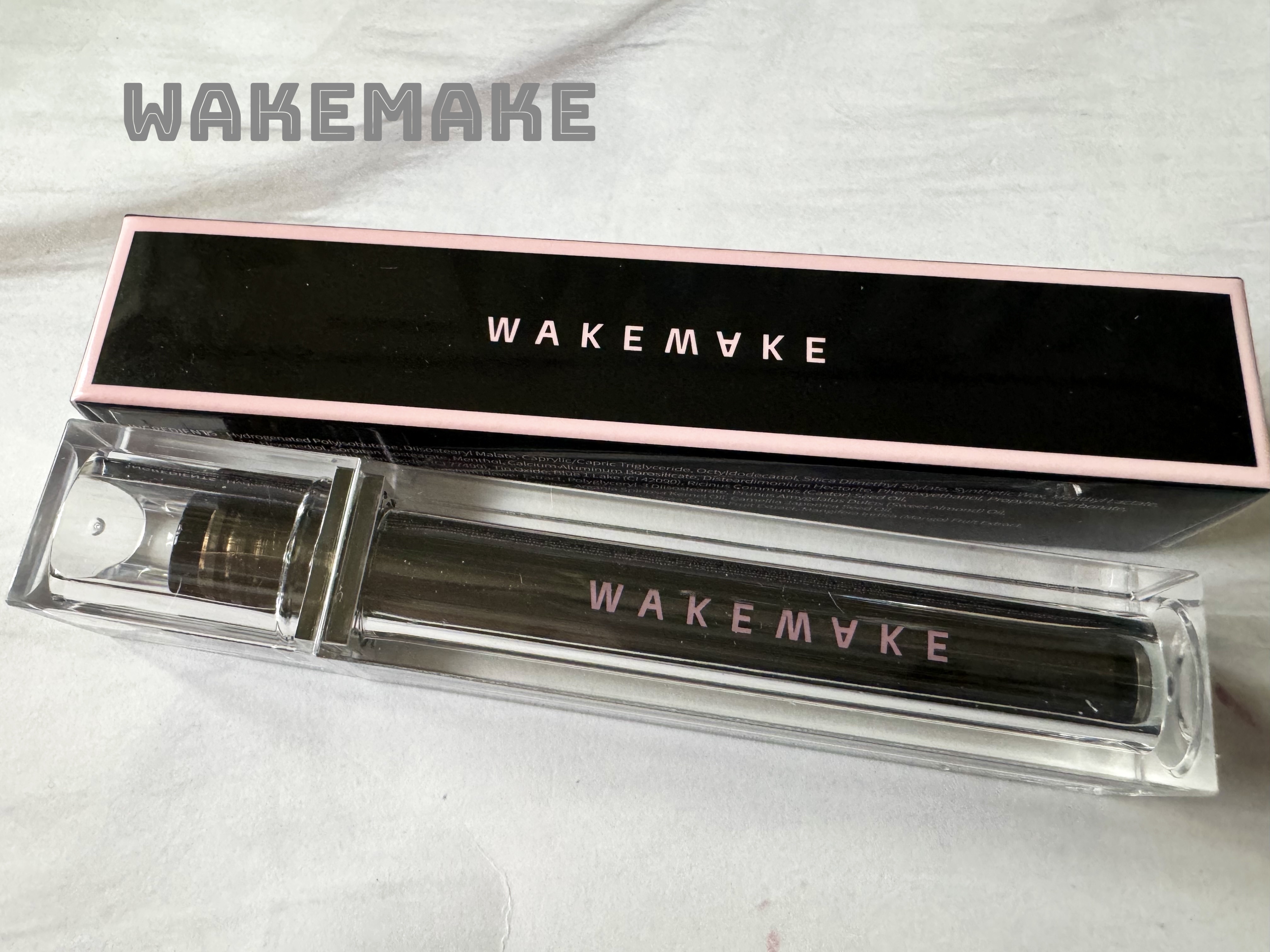 デュイジェルグロウティント 13 ブラックハッシュ/wakemake/リップティントを使ったクチコミ（1枚目）