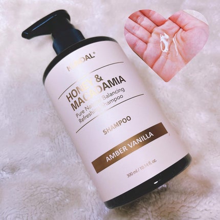 KUNDAL ネイチャーシャンプーのクチコミ「
🤍KUNDAL ハニー&マカデミアシャンプー + トリートメント ホリデーエディション
ア.....」(2枚目)