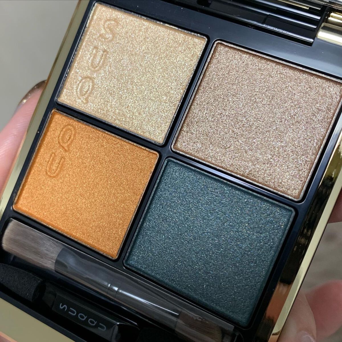シグニチャー カラー アイズ/SUQQU/アイシャドウパレットを使ったクチコミ（3枚目）