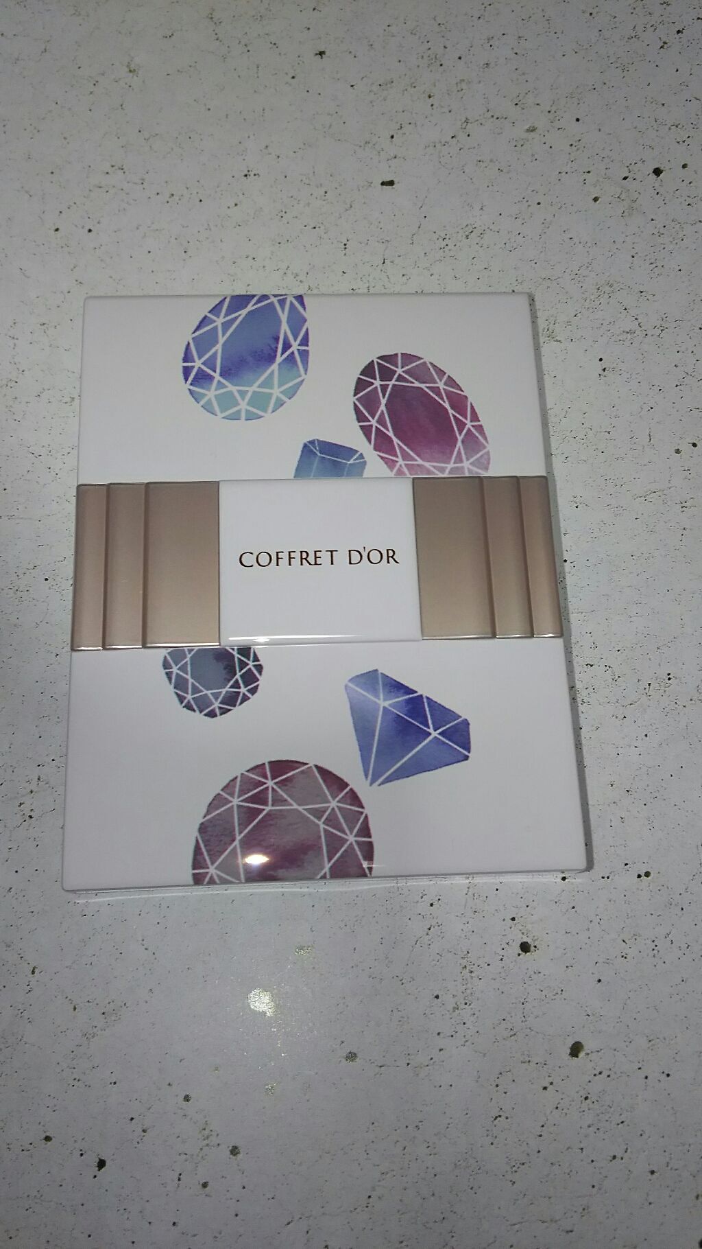 6セレクションアイズ/コフレドール/アイシャドウパレットを使ったクチコミ(1枚目)