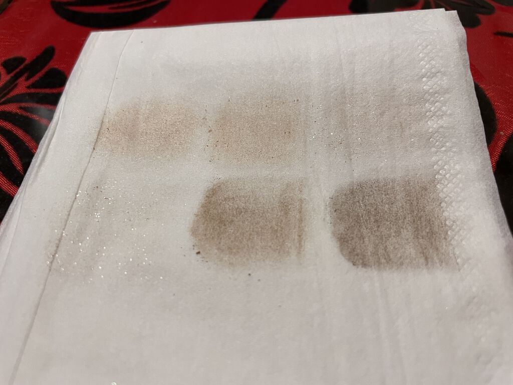 レトロマグネティック アイシャドウパレット 05 バイナルレコード(Vinyl Record)/FlowerKnows/アイシャドウパレットを使ったクチコミ（3枚目）