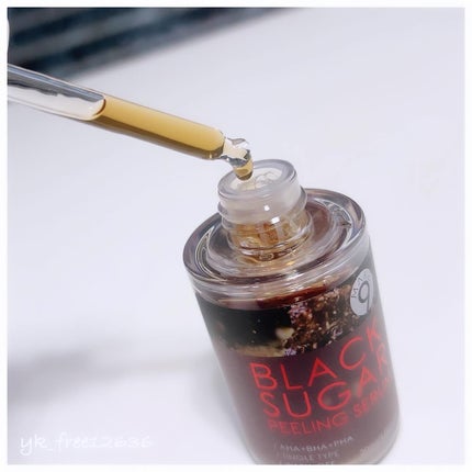 ブラックシュガーピーリングセラム/MAKE9/美容液を使ったクチコミ(3枚目)