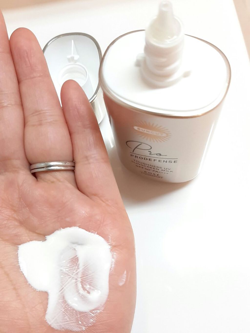 プロディフェンス タフネスUV ミルク/サンカット®/日焼け止めミルクを使ったクチコミ(3枚目)