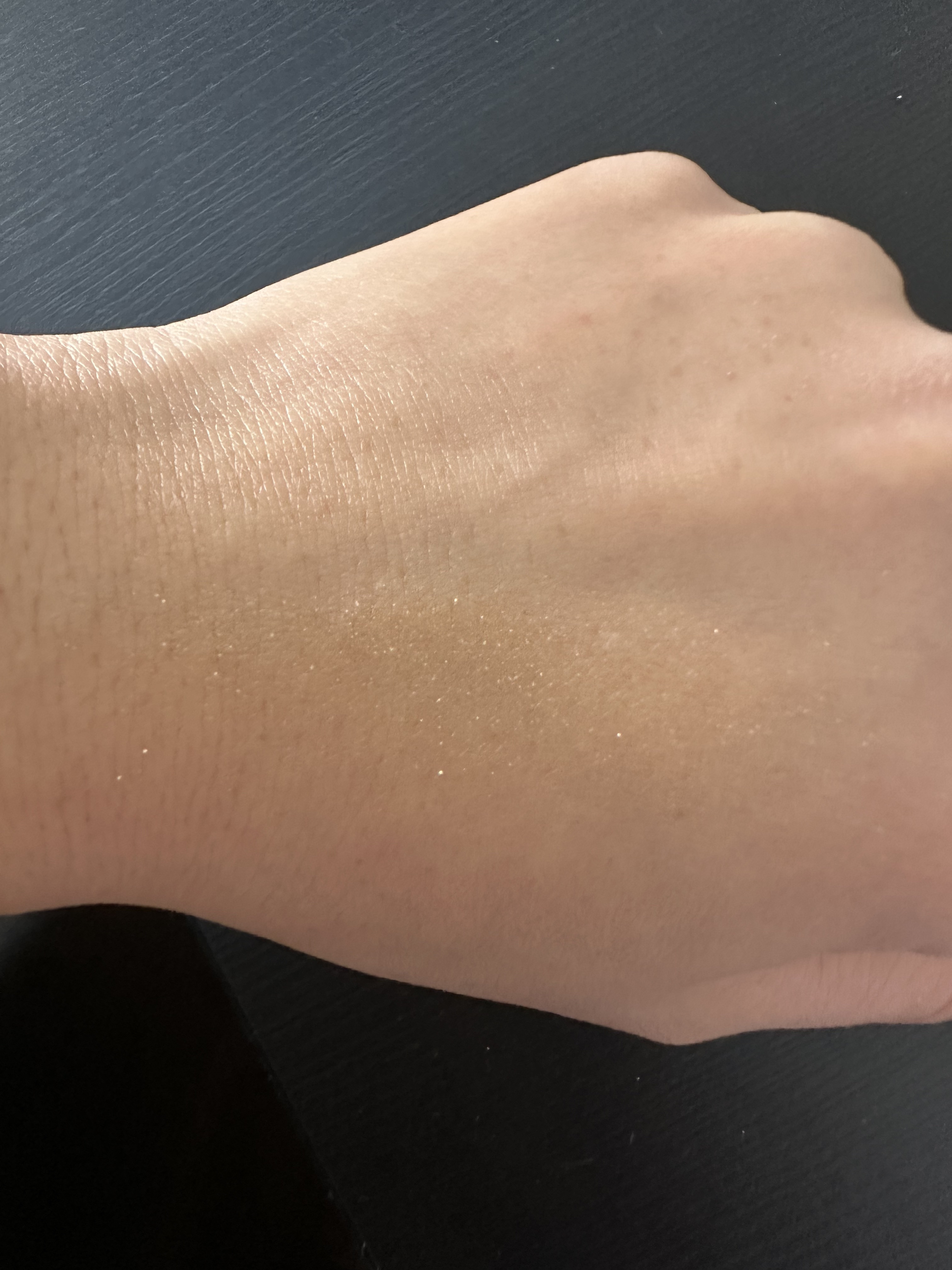 スターダストダイヤモンドハイライトパウダー/PERFECT DIARY/パウダーハイライトを使ったクチコミ（3枚目）