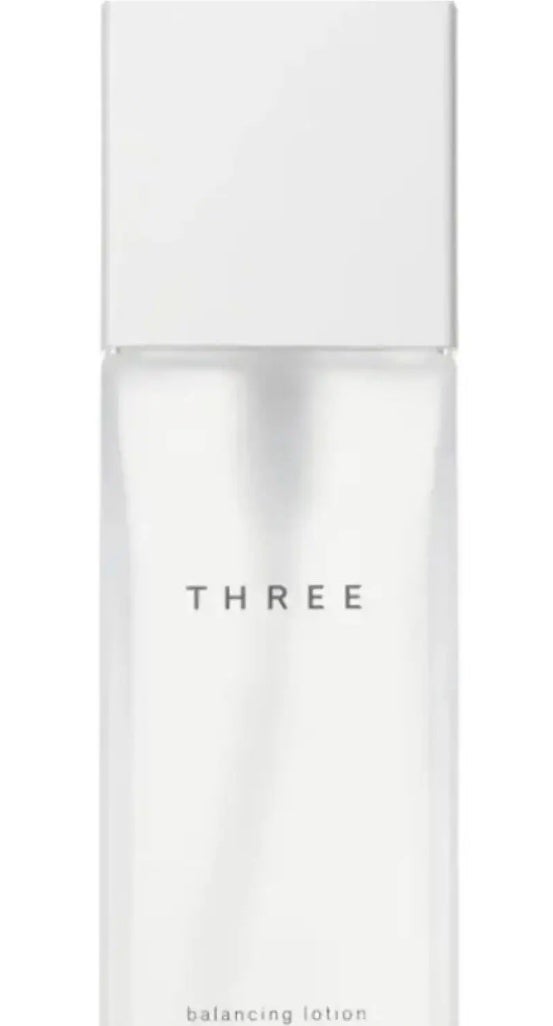 ひより on LIPS 「THREEバランシングローションR<白石麻衣ちゃん愛用化粧水>..」(1枚目)