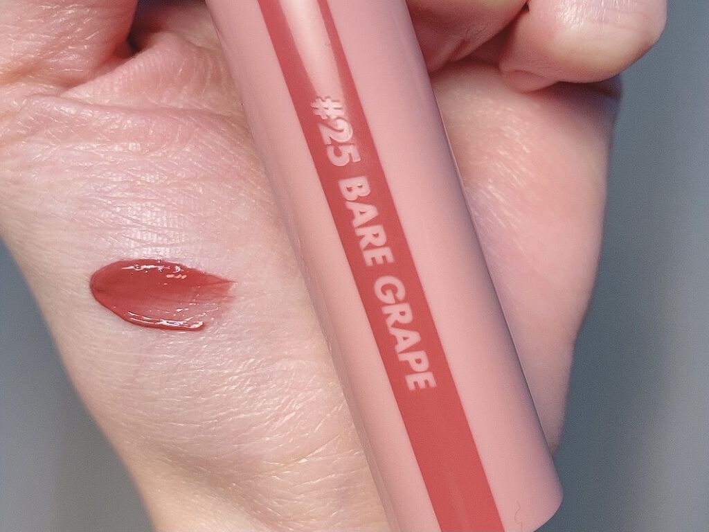 ジューシーラスティングティント/rom&nd/リップティントを使ったクチコミ（2枚目）