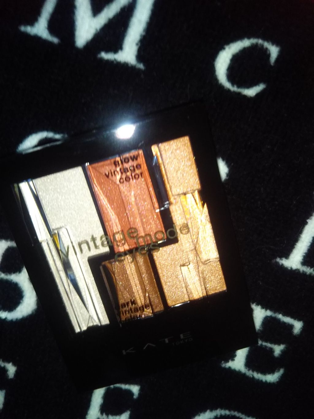 ヴィンテージモードアイズ/KATE/アイシャドウパレットを使ったクチコミ(1枚目)