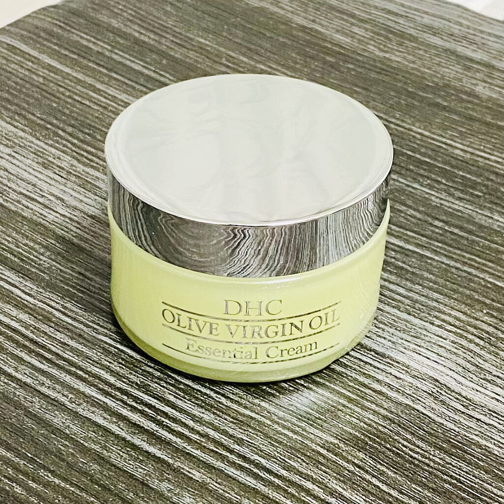 オリーブバージンオイル エッセンシャルクリーム/DHC/フェイスクリームを使ったクチコミ（1枚目）
