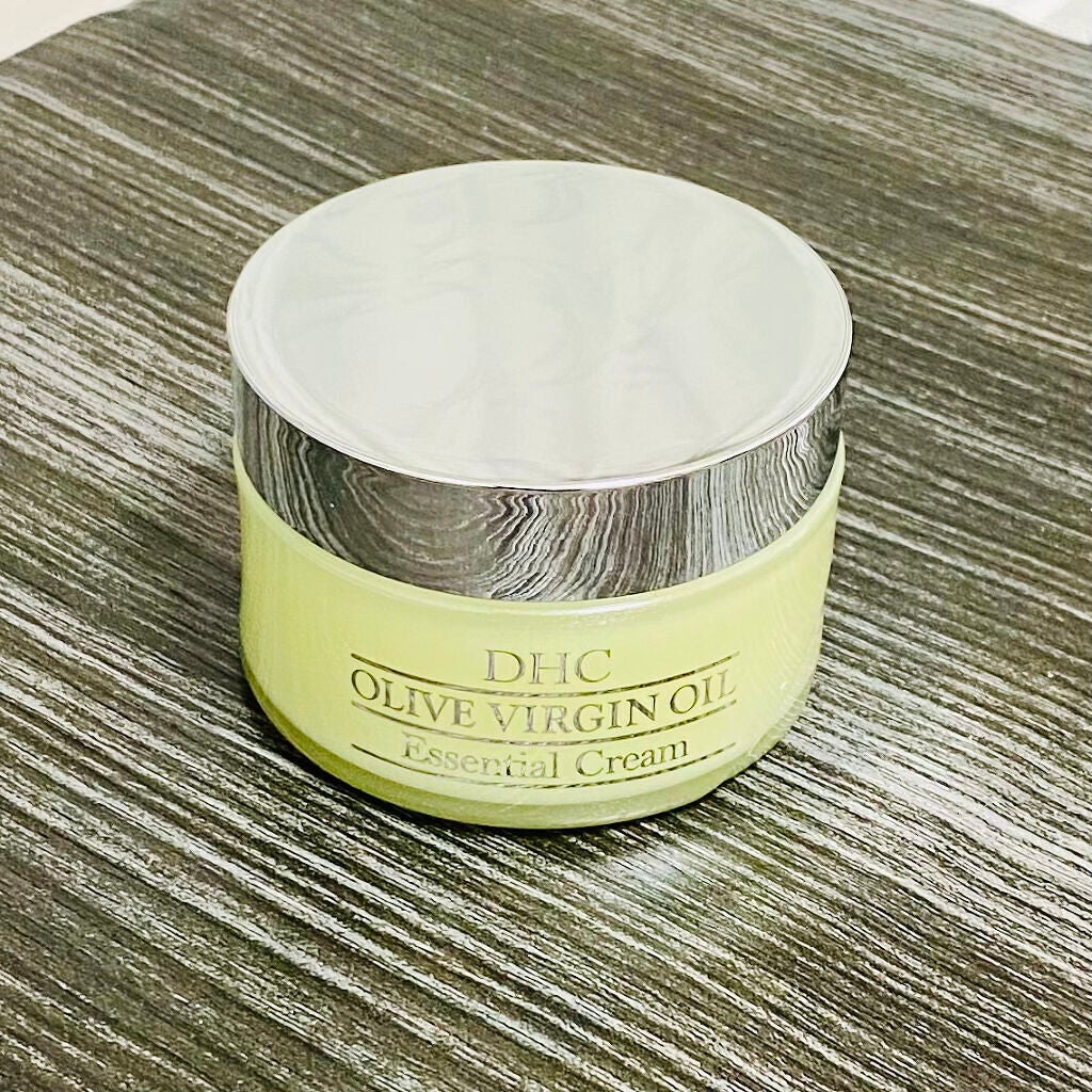 オリーブバージンオイル エッセンシャルクリーム/DHC/フェイスクリームを使ったクチコミ(1枚目)