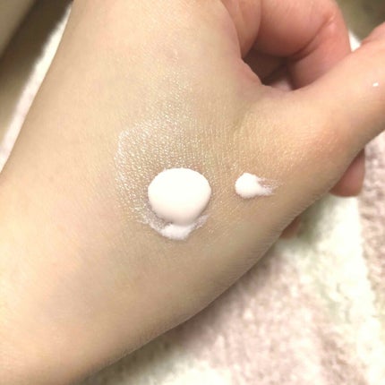 スノー パーフェクト ライト SPF25 - PA++/Dior/化粧下地を使ったクチコミ(2枚目)