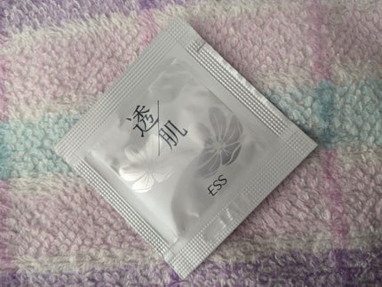 透肌ホワイトエッセンス/ESS/美容液を使ったクチコミ(2枚目)