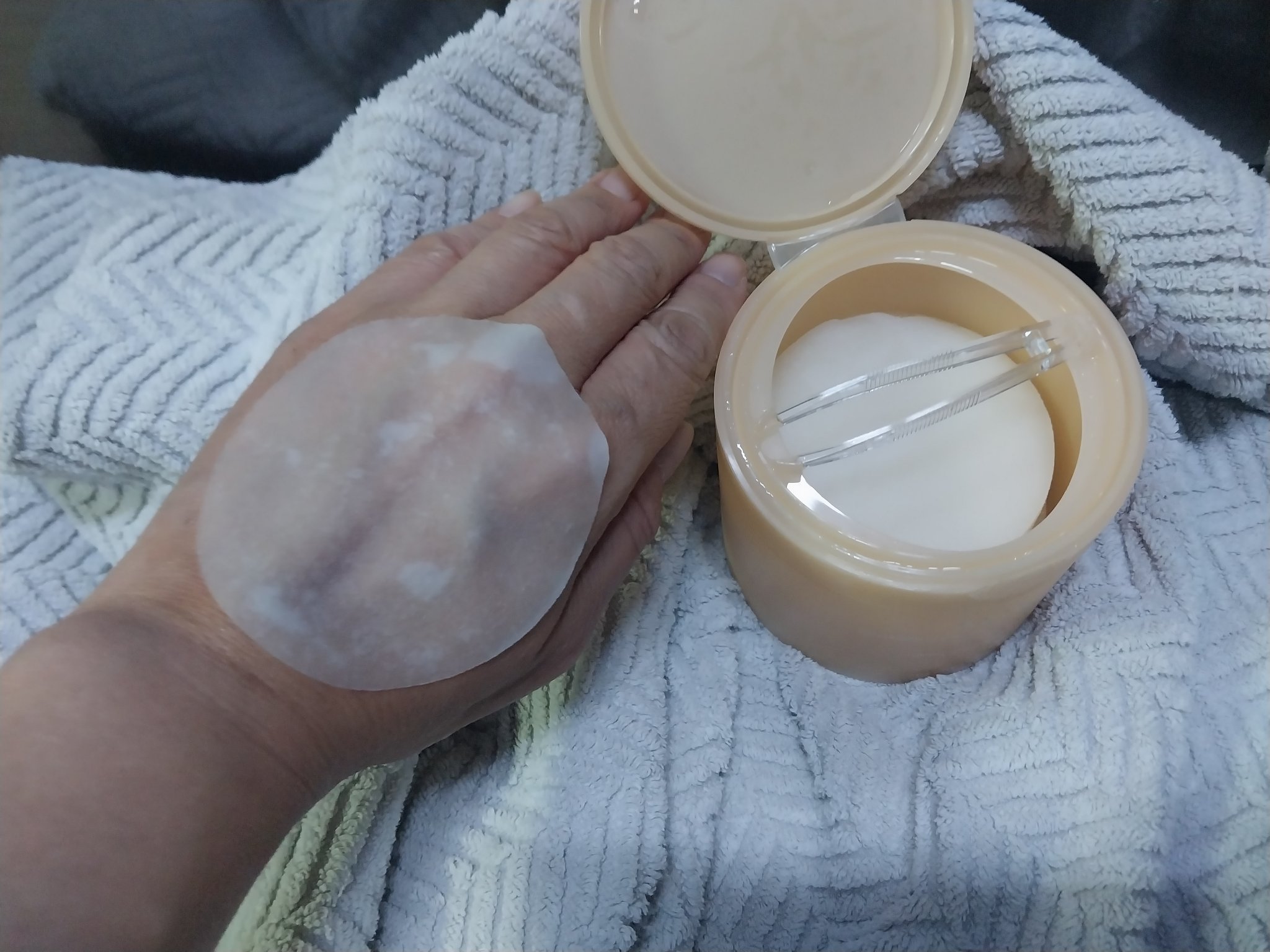 グルタチオンソームダークスポットセラムビタドロップ/Abib /美容液を使ったクチコミ（2枚目）