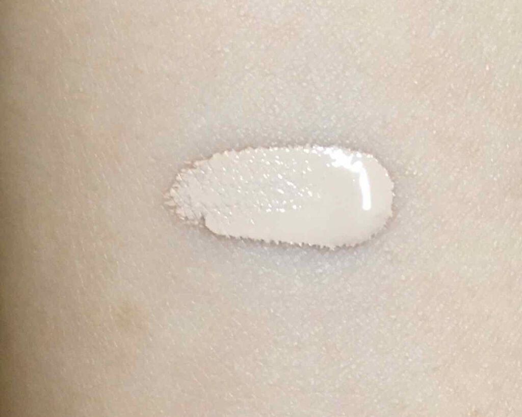 カバーパーフェクション チップコンシーラー/the SAEM/リキッドコンシーラーを使ったクチコミ(2枚目)