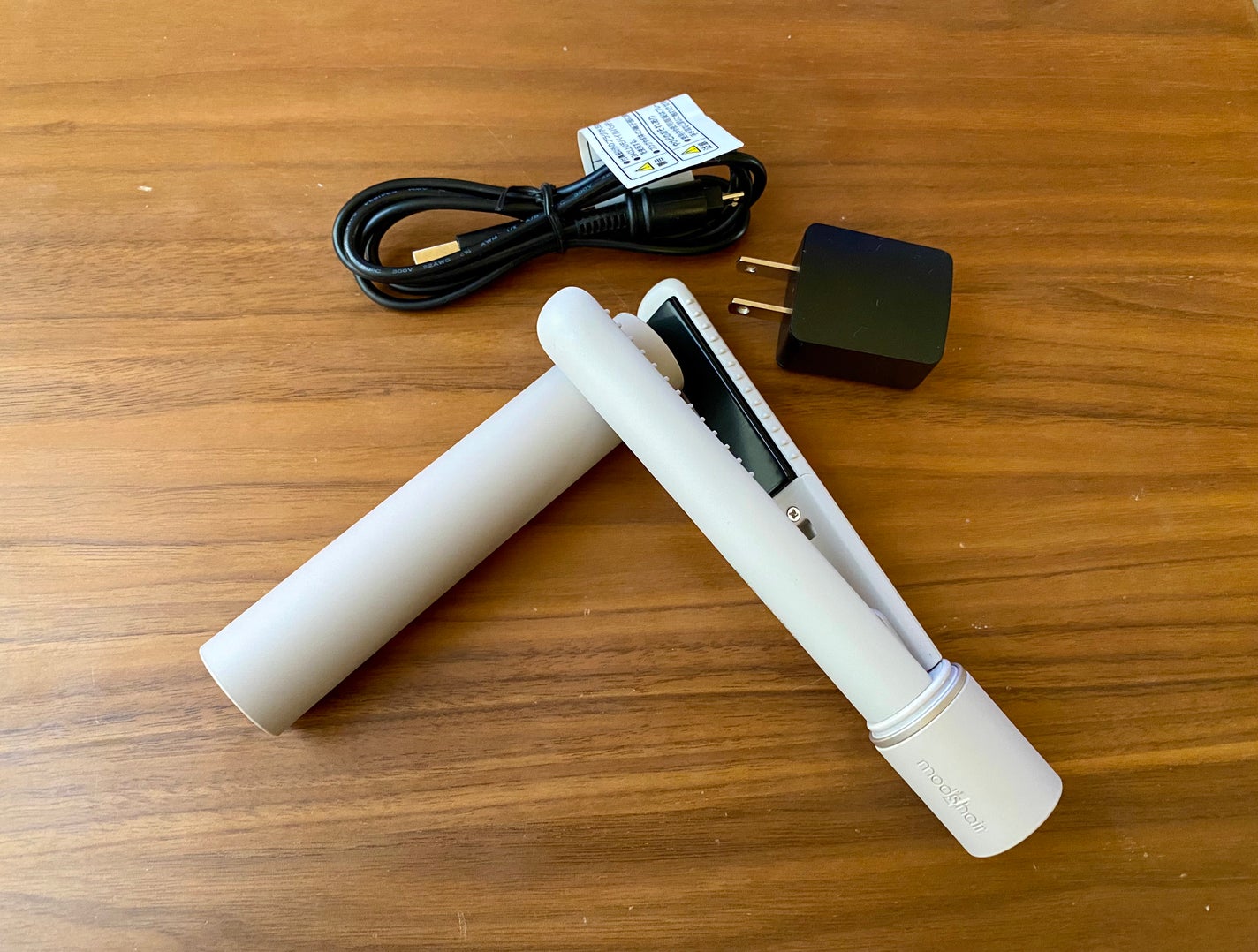 スタイリッシュ モバイルヘアアイロン(MHS-1342)/mod's hair/ストレートアイロンを使ったクチコミ(2枚目)