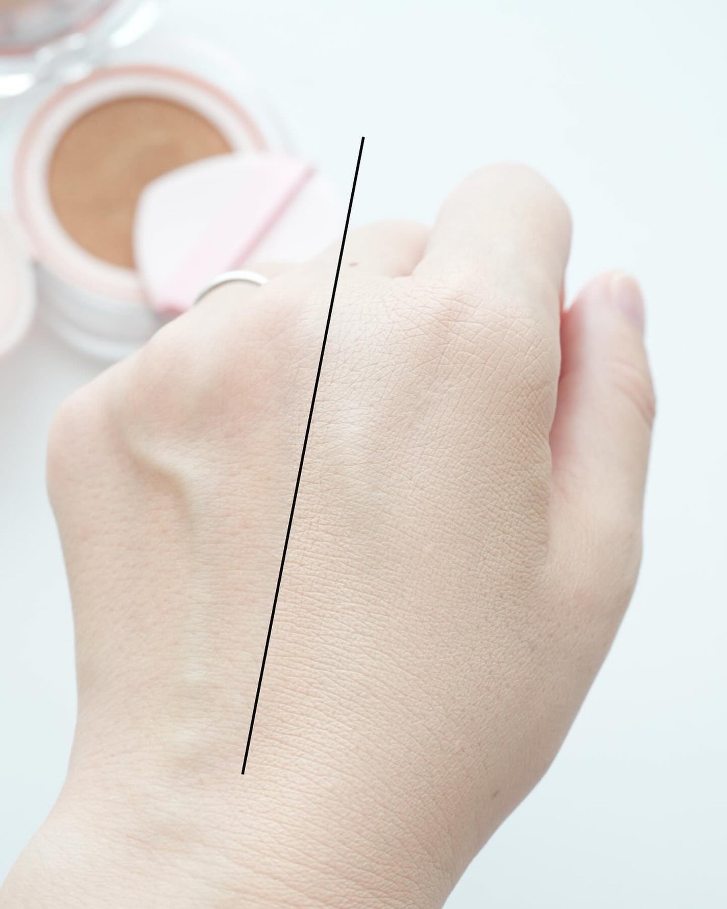 アリウル インクフェザーカバーラスティングクッション/Ariul/クッションファンデーションを使ったクチコミ(5枚目)