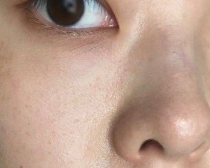 フローレスエシリアル フルイド ファンデーション/THREE/リキッドファンデーションを使ったクチコミ(5枚目)