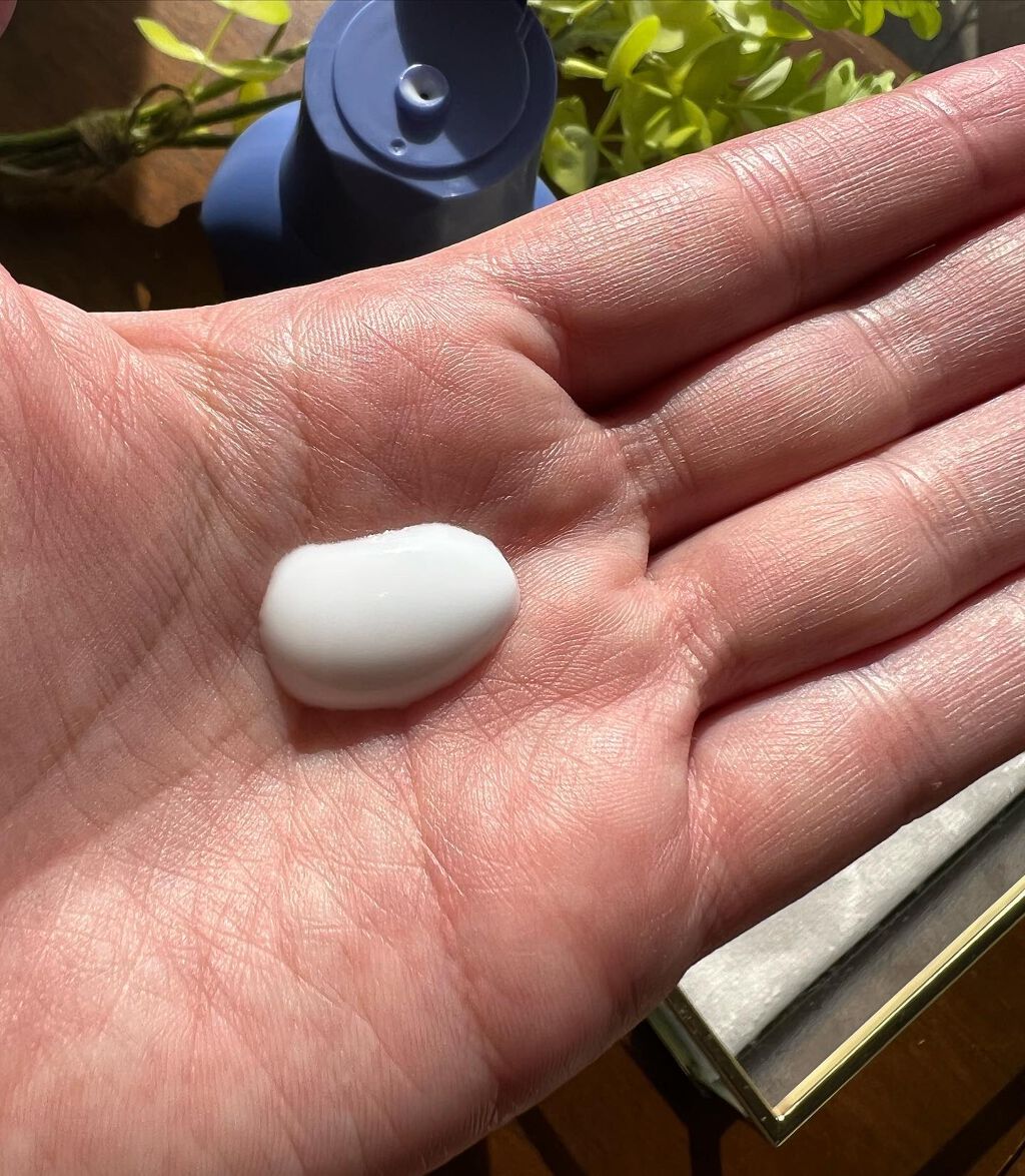 ニベア プレミアムボディミルク リペア/ニベア/ボディミルクを使ったクチコミ（3枚目）