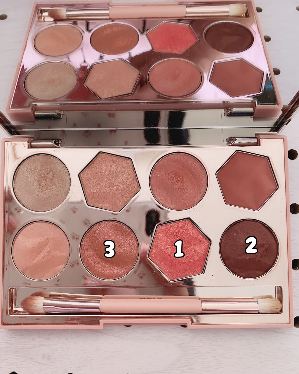 プリズム エアー アイ パレット 02 PINK ADDICT/CLIO/アイシャドウパレットを使ったクチコミ（2枚目）