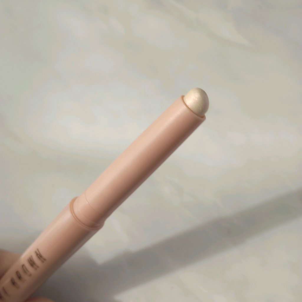 ロングウェア クリーム シャドウ スティック L46 オパール(限定色)/BOBBI BROWN/スティックアイシャドウを使ったクチコミ（3枚目）