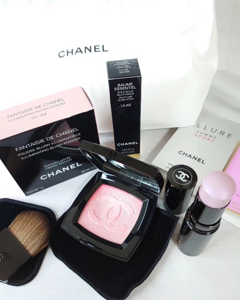 ボーム エサンシエル/CHANEL/スティックハイライトを使ったクチコミ(1枚目)